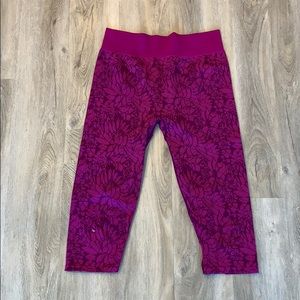 Fabletics Seamless Capris